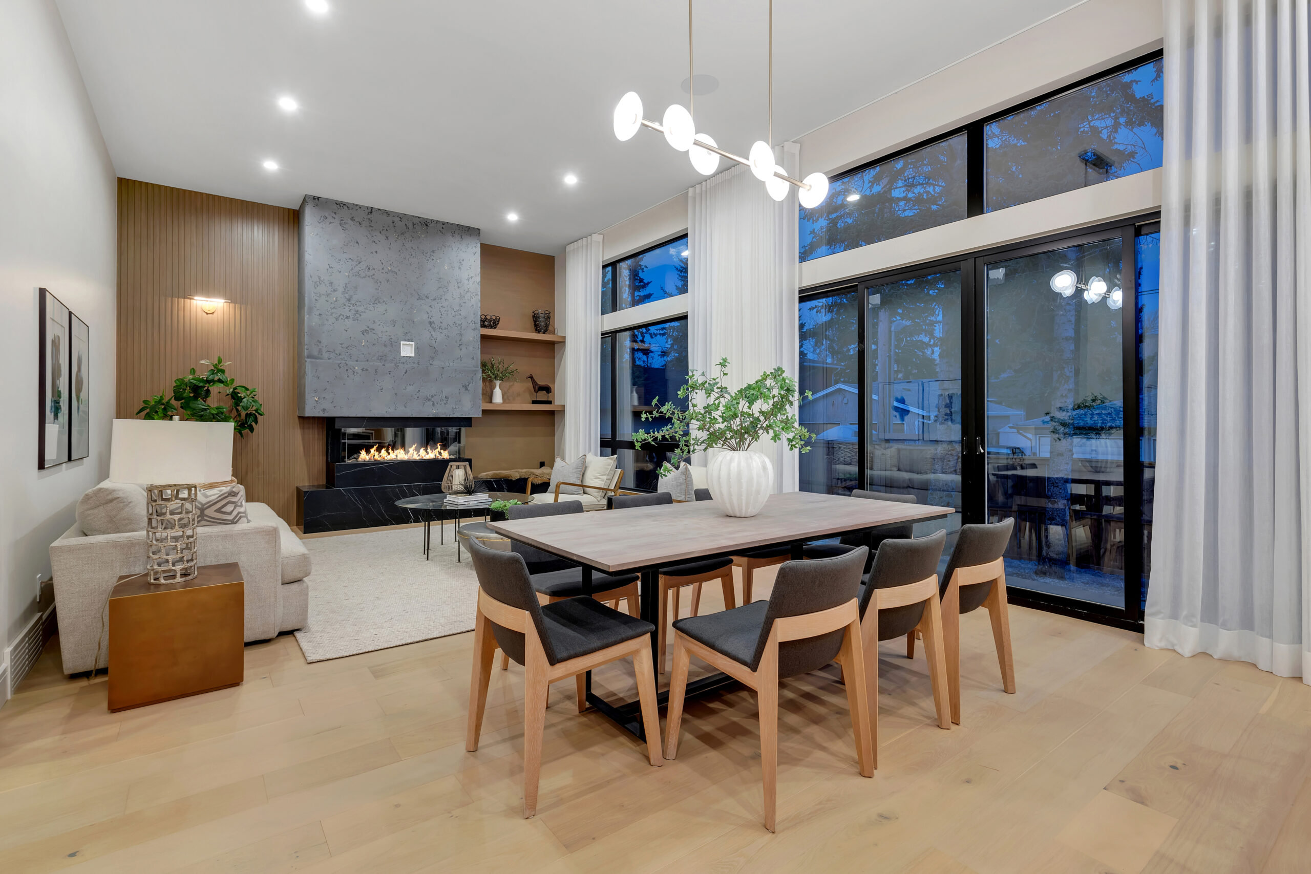 Lakeview Contemporary Home
