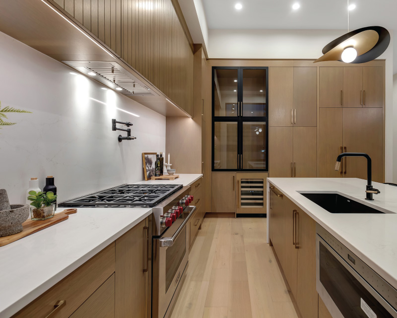 Our quick-possessions always have special design features that will wow you.